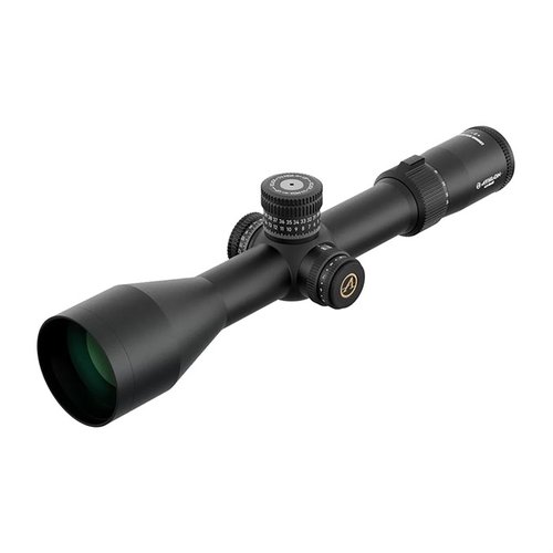 Il CRONUS BTR GEN2 4.5-29X56MM offre lenti UHD per condizioni di scarsa illuminazione, clic tattili precisi e prestazioni eccezionali per tiro e caccia.