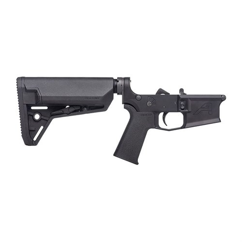 Il M4E1 Complete Lower Receiver offre una base ideale per il tuo AR15 personalizzato, con MOE SL® Grip, MOE® SL-S™ Carbine Stock e parti già installate.