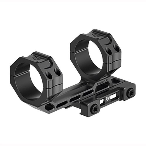 Il Freedom Light Cantilever Mount in alluminio 7075 è leggero (5.5 oz), resistente, con configurazione cantilever per LPVO e viti T25 Torx per una maggiore stabilità.