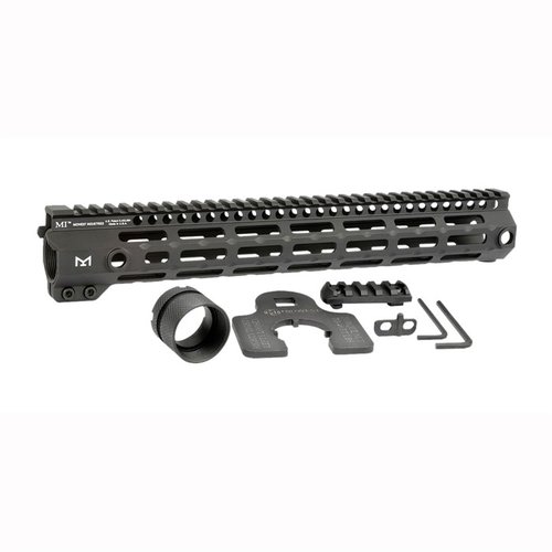 L'AR-15 G4 Handguard M-LOK di Midwest Industries offre leggerezza, robustezza in alluminio 6061, compatibilità M-LOK e una garanzia a vita, tutto made in USA.