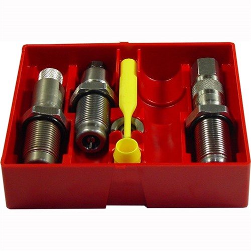 Il set di dies Lee Steel 3-Dies per pistola include un Full Length Sizing Die, un Bullet Seating Die e un Powder Through Expanding Die, ideale per ricaricare 7.62 Tokarev.