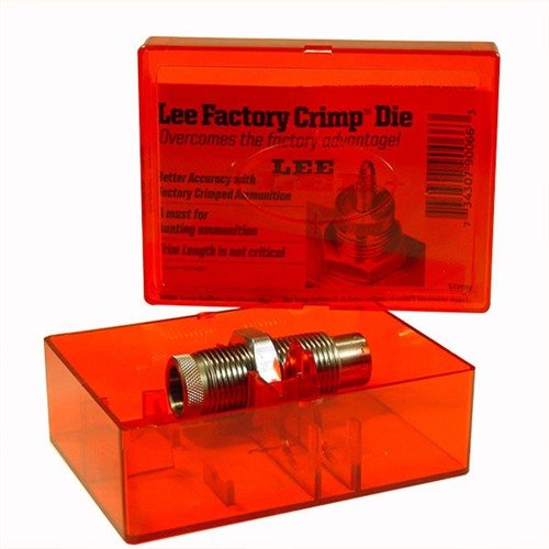 Il Lee Bottle Neck Handgun Factory Crimp Die utilizza un collet per applicare un crimp di tipo fucile, rendendo il ricaricamento delle cartucce difficile un gioco da ragazzi.