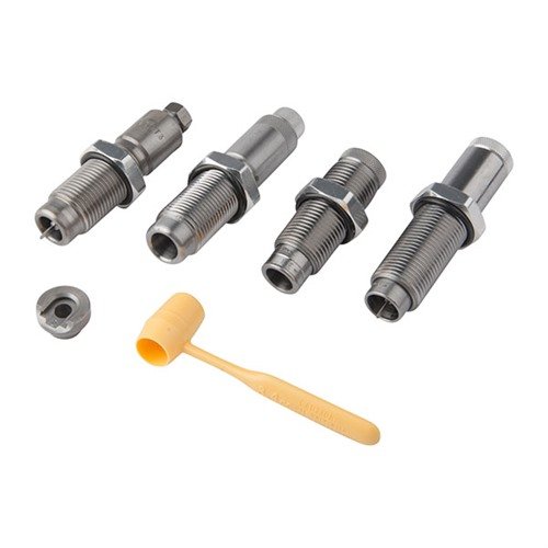 Scegli il set di die ULTIMATE 4-DIE per la massima versatilità: include sizer full length, collet necksizer, Easy Adjust Bullet Seating Die e Factory Crimp Die.