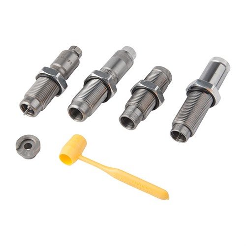 Scegli il set di die ULTIMATE 4-DIE per una versatilità massima: include full length sizer, collet necksizer, Easy Adjust Dead Length Bullet Seating Die e Factory Crimp Die.
