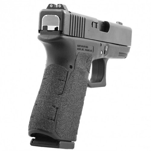 Il Talon Grip Tape per Gen 3 Glock offre un miglior controllo e comfort, si applica facilmente senza alterare permanentemente l'arma e si adatta perfettamente ai modelli G19, G23, G25, G32 e G38.