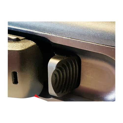 Il T1X MAGAZINE RELEASE di Mountain Tactical offre un rilascio del caricatore più rapido e una sensazione positiva, realizzato in alluminio 6061-T6 resistente.