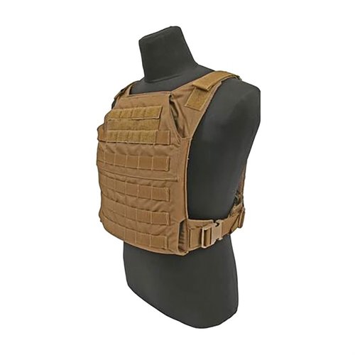 Il Minimalist Plate Carrier di Grey Ghost Gear offre protezione leggera e design funzionale, con tasca nascosta e compatibilità per piastre 10x12 o ESAPI.