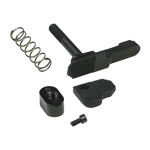 Il CMMG ZEROED Ambi Mag Catch e Button Kit offre un rilascio esteso per un controllo ambidestro ottimale, garantendo una ricarica veloce e una presa sicura.