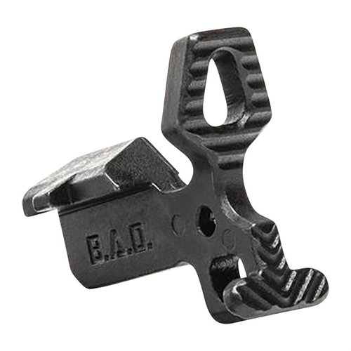 L'AR 308 Enhanced Bolt Catch offre un design modulare, superfici di controllo migliorate, leggerezza e ergonomia, rendendo il riarmo più veloce e facile.