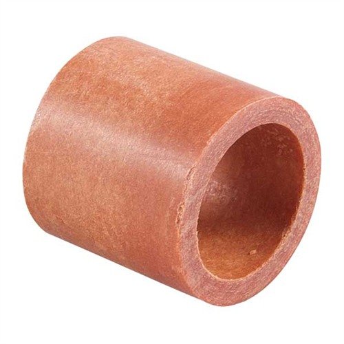 Gli ARBOR ADAPTERS permettono di adattare ruote di lucidatura a motori con alberi più piccoli, mentre i SHAFT FLANGES offrono supporto laterale extra per una fissazione sicura.