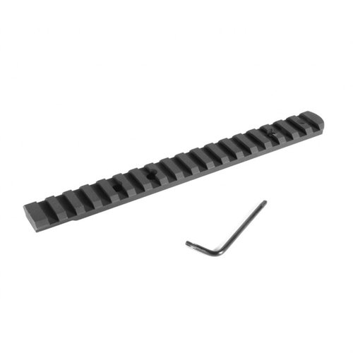 Le basi per ottica EGW Tikka T3 offrono una guida Picatinny monopezzo senza forature, realizzate in alluminio 7075 T6 per massima rigidità e precisione.