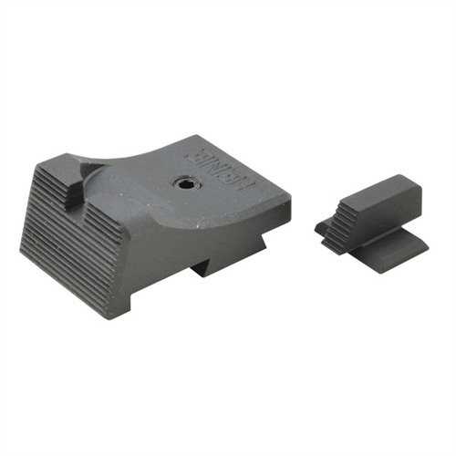 Set di mire 1911 SLANTPRO di HEINIE offre un profilo basso e un design senza attrito per un'estrazione fluida, con finitura nera opaca e serrature per ridurre il riflesso.