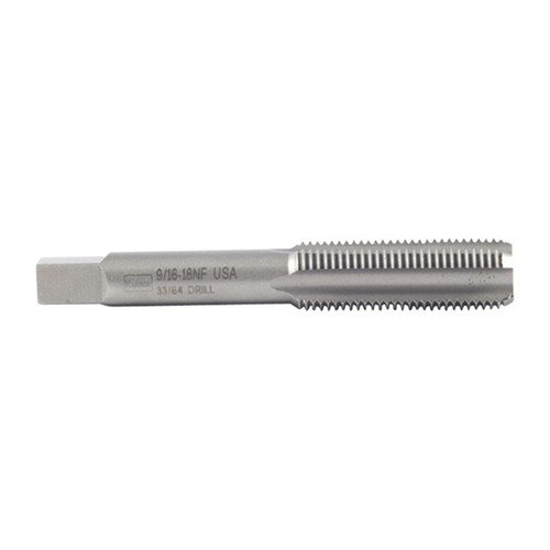 I FRACTIONAL CARBON TAPS di Triumph Twist Drill Co. offrono precisione e durata, realizzati in acciaio al carbonio per un threading affidabile e facile rimozione dei frammenti.