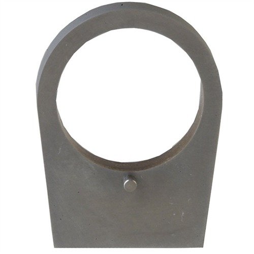 I RECOIL LUGS HOLLANDS GUNSMITHING offrono un controllo migliorato del rinculo, precisione superiore e un design che evita il bloccaggio nel bedding.