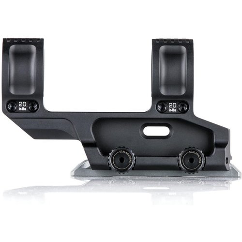 I supporti LEAP/08 30mm sono leggeri, resistenti e facili da usare, progettati per massimizzare la stabilità e la sicurezza del tuo ottica senza ingombri.