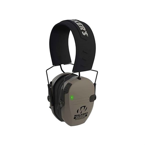 Le Walker's Razor Earmuffs offrono una riduzione del rumore di 21 dB, compressione attivata dal suono e 40 ore di autonomia, perfetti per caccia e tiro.