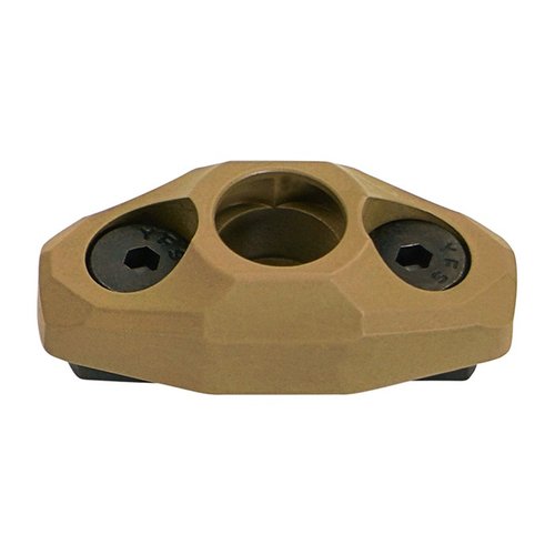 Il RISE M-LOK Quick Detach Sling Mount è leggero e robusto, permette di personalizzare la posizione della sling e si installa facilmente su tutti i handguard M-LOK.