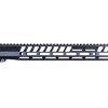 Il handguard MLOK Full Top Rail per AR-15 è realizzato in alluminio 6061-T6 anodizzato nero, con 7 slot MLOK e barretta anti-rotazione, incluso il dado del cannone.