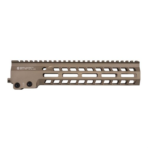 Il Geissele MK14 Super Modular Rail è un handguard AR-15 leggero e robusto, con profilo sottile, numerose opzioni di montaggio e design free-float.