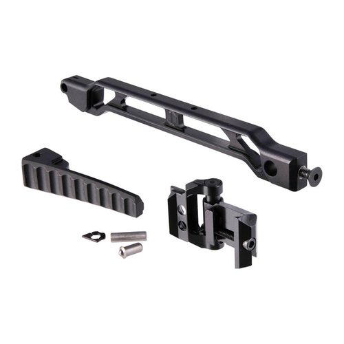 AB-9R con buttplate pieghevole e meccanismo JMac 1913 è leggero, rigido e modulare, con socket QD integrato e design che previene incagli durante l'uso.