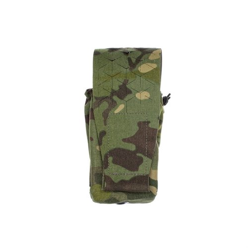 La SPUD Munitions Pouch offre versatilità eccezionale con chiusura regolabile, copertura scrim e capacità di contenere da un caricatore 556 a due 7.62.