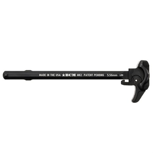 Il BCM Mk 2 Charging Handle offre un design ambidestro, canali di sfiato per gas e una superficie di contatto senza punti di pizzicamento per un'azione rapida.