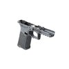 Il telaio SCT 17 Full Size per Glock G3 offre ergonomia avanzata, compatibilità multi-calibro e caratteristiche come il Picatinny rail e il mag well flared.
