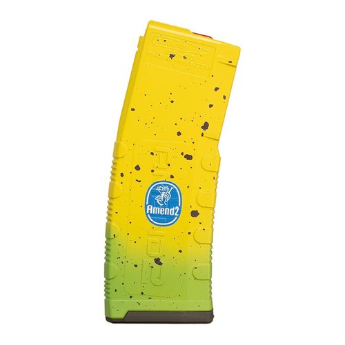 Il caricatore Amend2® da 10 colpi è realizzato in polimero resistente, leggero e durevole, ideale per caccia e tiro, disponibile in vari colori.