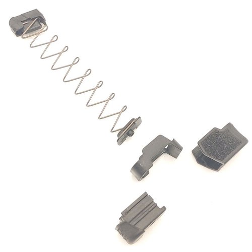 L'MTX 365 Mag Extender trasforma il tuo Sig Sauer P365 in un'arma con capacità di 15 colpi, migliorando il controllo e la precisione senza compromettere lo stile.