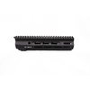 Le M-LOK HANDGUARDS KDG per HK416 offrono un'installazione rapida, leggerezza, robustezza e ergonomia superiori, disponibili in lunghezze di 10" e 13.75".