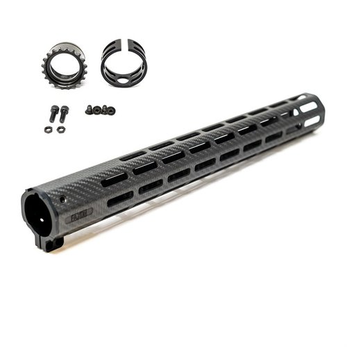 Il Handguard in fibra di carbonio Faxon Firearms è leggero, più resistente dell'alluminio e offre 8 file di slot M-LOK per una montabilità versatile e stabile.