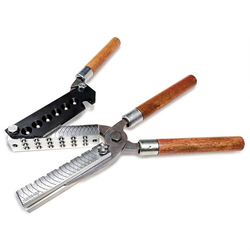 Il BUCKSHOT BULLET MOLD LEE PRECISION produce 18 pallini collegati per ogni colata, con diametro di .300