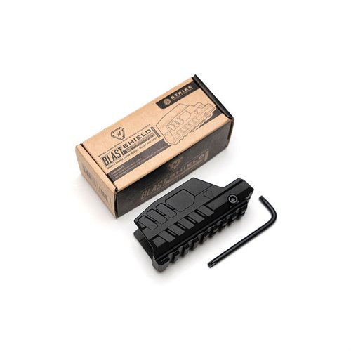 Il Blast Shield per Strike Modular Chassis (SMC) offre una protezione eccellente, dissipazione del calore rapida e più spazio per accessori grazie a un'ampia lunghezza Picatinny.