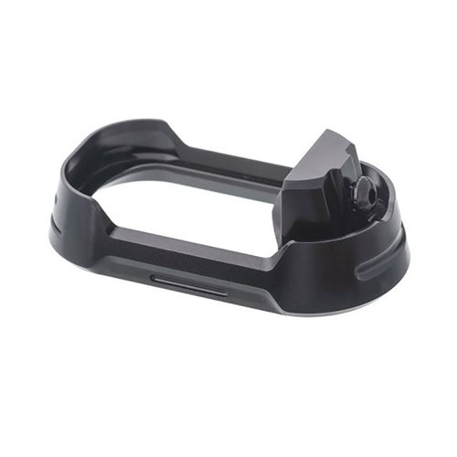 Il Magwell Tyrant CNC per Glock Gen3 17/22/31/34/35 aumenta la velocità di ricarica, migliora l'ergonomia e riduce gli errori durante il cambio del caricatore.