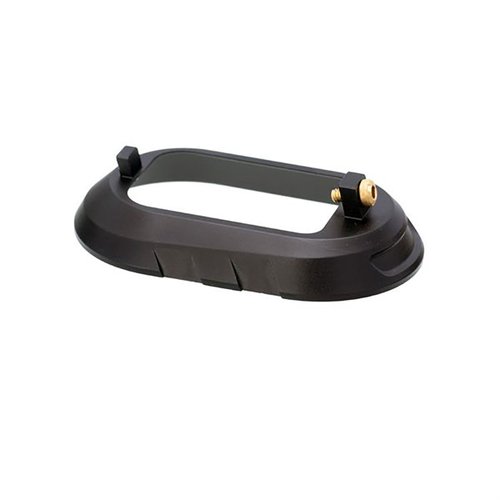 Aumenta la velocità di ricarica e riduci i malfunzionamenti con il Magwell per Sig Sauer P320 di Tyrant CNC, progettato per un'ergonomia ottimale e un facile caricamento.