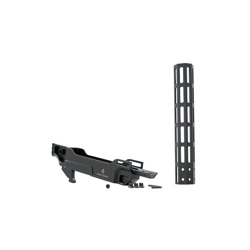 Scopri il Vendetta™ chassis in alluminio di alta qualità, leggero e resistente, con rail M-LOK® per accessori, compatibile con grip AR e azioni Ruger® 10/22®.