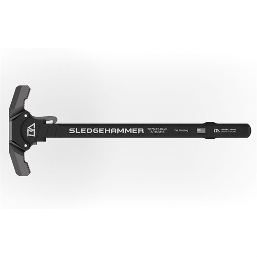 Il Sledgehammer AR-15 Charging Handle offre prestazioni superiori, materiali in alluminio 7075-T6, funzionalità gas busting e maniglie larghe per una ricarica rapida.