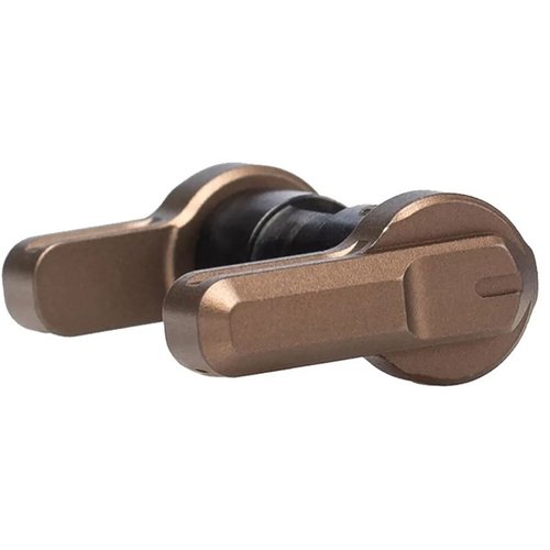 Il PRO Ambidextrous Safety Selector offre un'esperienza di tiro sicura e precisa, con un tamburo reversibile e leve di diverse lunghezze per un uso ottimale.