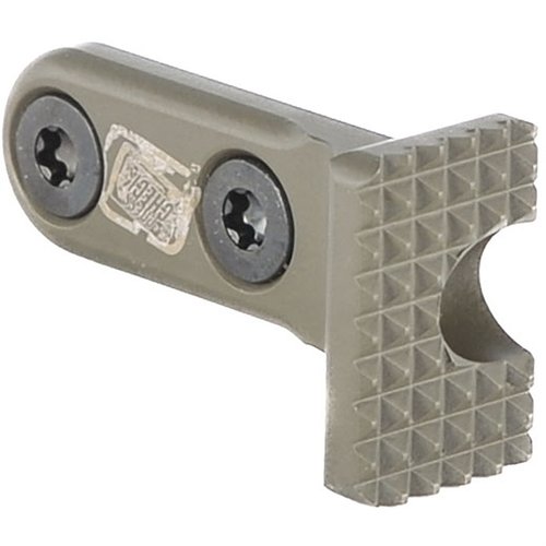 Il Presscheck Barricade Stop di Sons Of Liberty Gun Works è un accessorio MLOK che funge da Barricade Stop e QD Sling Mount, offrendo stabilità e versatilità.