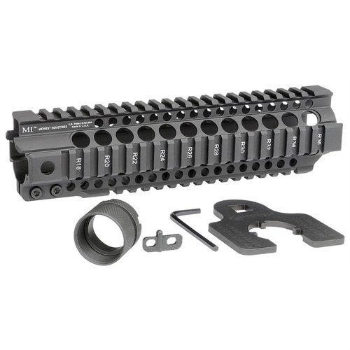 L'AR-15 Combat Rail T-Series offre un design monolitico, costruzione in alluminio anodizzato, e slitte Picatinny di alta qualità per accessori, tutto made in USA.