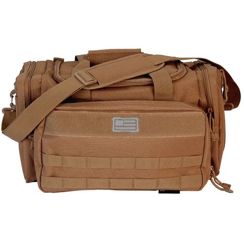 La TACTICAL BASIC RANGE BAG offre accesso rapido all'attrezzatura da tiro, è realizzata in poliestere resistente e presenta scomparti multipli per un'organizzazione ottimale.