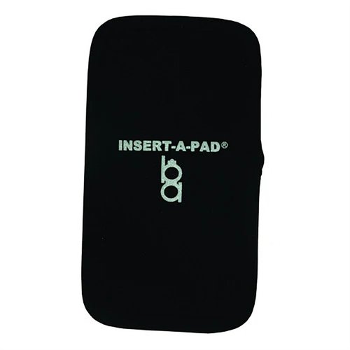 Il BOB ALLEN INSERT-A-PAD è un pad da tiro in neoprene ad alta densità, facile da attaccare ai vestiti da tiro con una spilla di sicurezza, ideale per il massimo comfort.