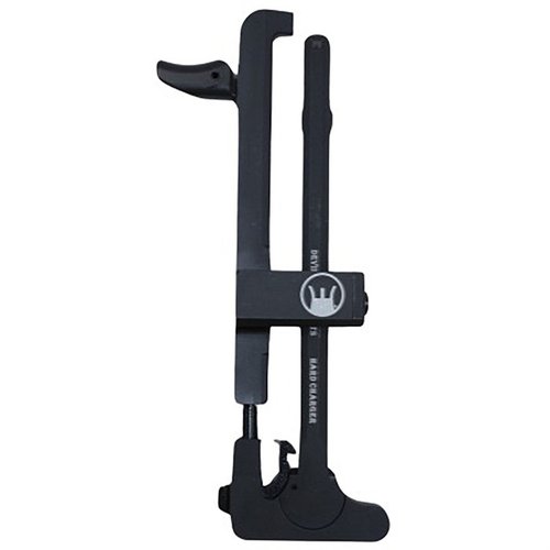 Il Hard Charger® Tactical offre un sistema di caricamento laterale ergonomico, facile da installare e compatibile con AR-15, senza modifiche necessarie.