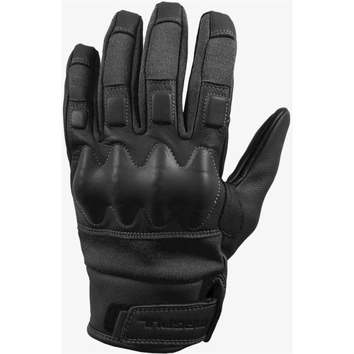 I guanti MAGPUL BREACH GLOVE 2.0 offrono protezione D30, resistenza al fuoco, compatibilità touchscreen e comfort estremo grazie alla pelle di capra e al design ergonomico.