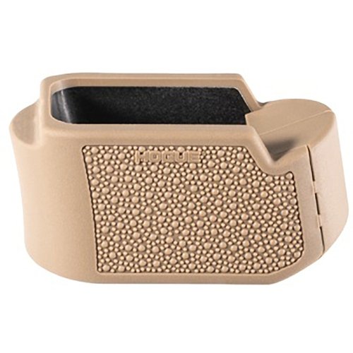 Migliora la maneggevolezza della tua Glock 26 con l'OverMolded Grip Extension Pad Hogue, che offre un grip sicuro e confortevole e una facile installazione.