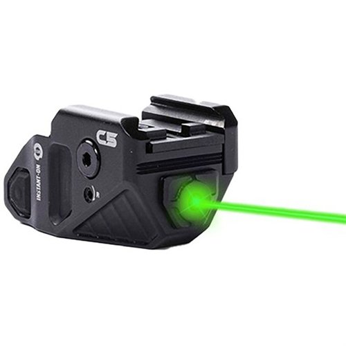 Il C5 UNIVERSAL GREEN LASER SIGHT di Viridian offre una visibilità eccezionale, tecnologia INSTANT-ON, ricarica magnetica e compatibilità migliorata con le fondine.