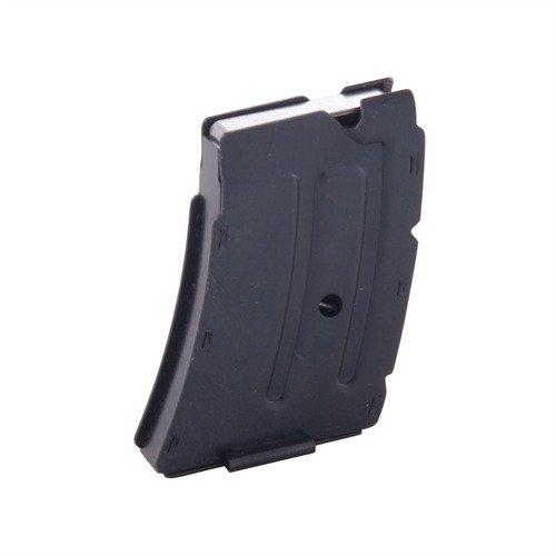 Il caricatore SAVAGE ARMS 35 22LR 5RD in acciaio nero offre una perfetta compatibilità e funzionamento, garantendo prestazioni affidabili per il tuo fucile.