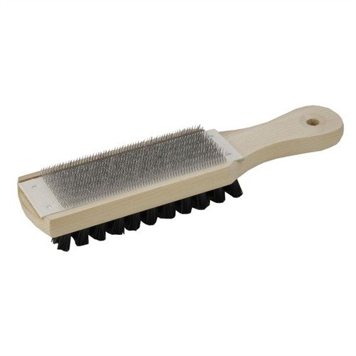 Il Brownells Double Face File Cleaner offre una pulizia efficace delle lime grazie alle setole in nylon e acciaio, prolungando la vita degli attrezzi e garantendo prestazioni ottimali.