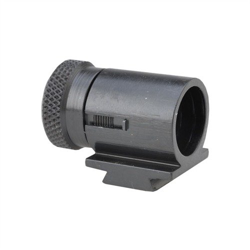 Mirino anteriore in acciaio a bassa silhouette con otto inserti intercambiabili, bloccati da un tappo filettato per una precisione ottimale nel tiro.