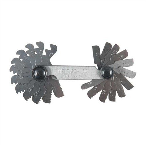 Il Brownells Straight Thread Pitch Gauge offre misurazioni precise con 24 lame metriche e 28 lame BSW, realizzato in acciaio resistente con marcature permanenti.